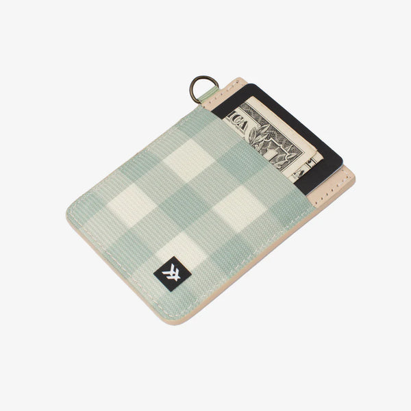 Thread Vertical Wallet