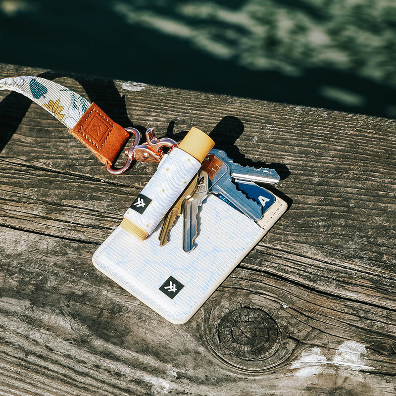 Thread Lip Balm Holder